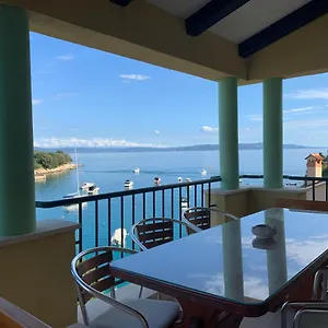  Apartment Villamar Beachfront With Free Private Parking Kroatien
