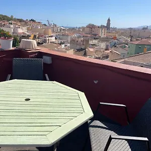  Apartment Two Bedroom In Center With Views Spanien